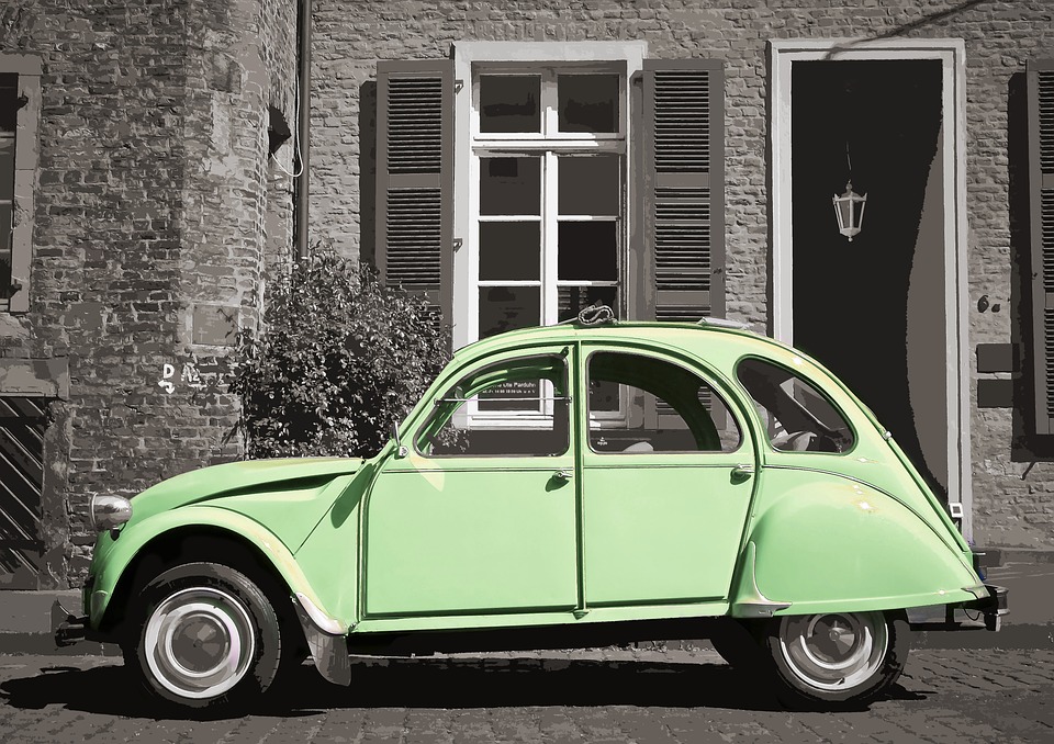 pot kassa Op de een of andere manier De geschiedenis van het lelijk eendje of de Citroën 2CV