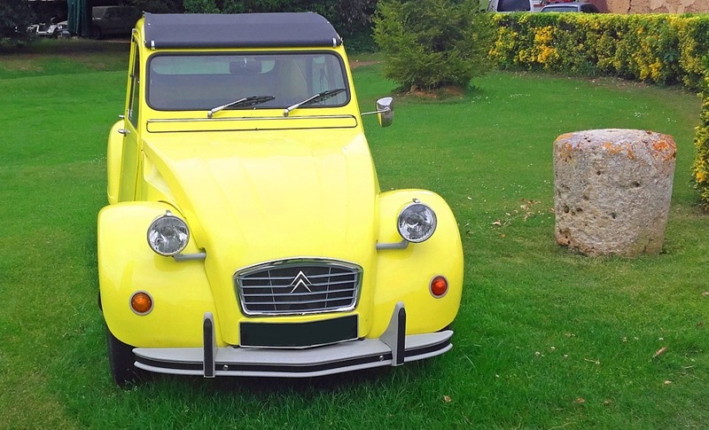 Een oldtimer verzamelaar? Wist je dit al over de Citroën 2CV?