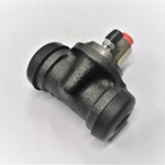 Brake cylinder HY -rear- 7/8