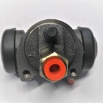 Brake cylinder HY -rear- 7/8