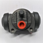 Brake cylinder HY -rear- 7/8